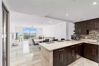 437 Golden Isles Dr #11J, Hallandale Beach, FL 33009 - Photo 10