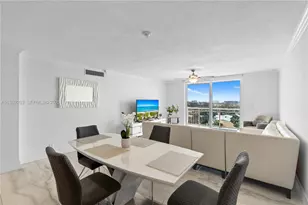 437 Golden Isles Dr, Hallandale Beach, FL 33009 - Photo 14