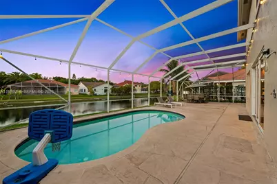 10237 NW 53rd Ct, Coral Springs, FL 33076 - Photo 10