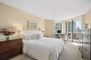 20185 E Country Club Dr, Aventura, FL 33180 - Photo 10