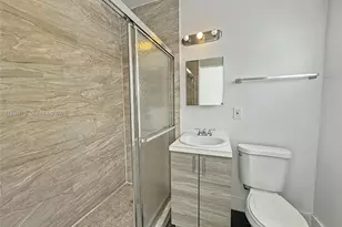 1040 NW 3rd Ave, Miami, FL 33136 - Photo 4