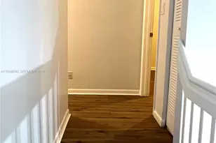 543 Racquet Club Rd, Weston, FL 33326 - Photo 16