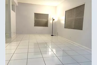 543 Racquet Club Rd #33, Weston, FL 33326 - Photo 6