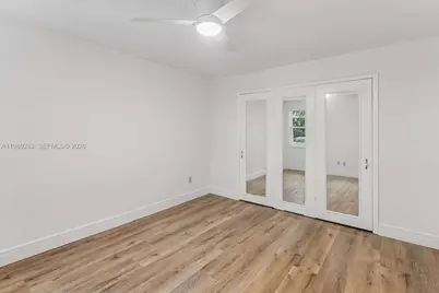 255 Sunrise Dr #107, Key Biscayne, FL 33149 - Photo 14