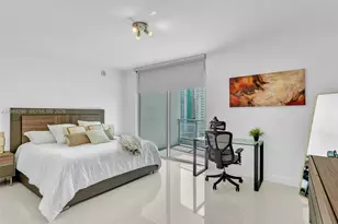 90 SW 3rd St, Miami, FL 33130 - Photo 16