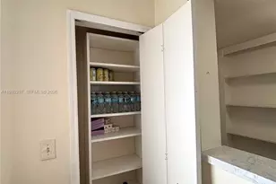 3255 NE 184th St, Aventura, FL 33160 - Photo 10