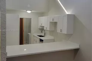 3621 SW 69th Terrace, Miramar, FL 33023 - Photo 6