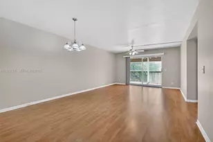 12500 SW 5th Ct, Pembroke Pines, FL 33027 - Photo 6