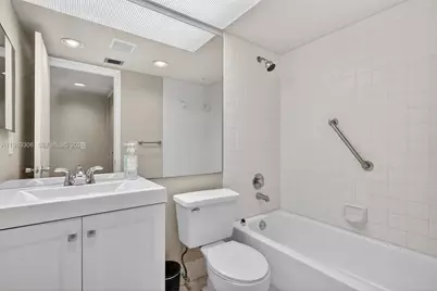 12500 SW 5th Ct #305M, Pembroke Pines, FL 33027 - Photo 18