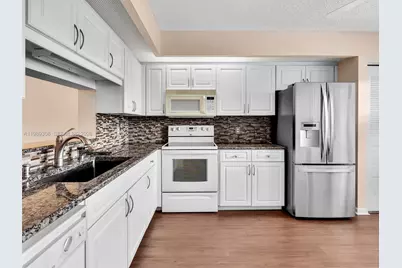 800 SW 125th Way #407O, Pembroke Pines, FL 33027 - Photo 2