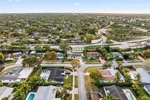 10330 SW 103rd Ct, Miami, FL 33176 - Photo 26