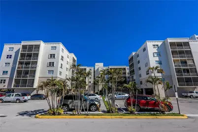 2821 N Miami Beach Blvd #2K, North Miami Beach, FL 33160 - Photo 4