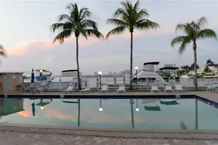 2821 N Miami Beach Blvd, North Miami Beach, FL 33160 - Photo 2