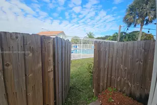 10919 SW 182nd Ln, Miami, FL 33157 - Photo 14