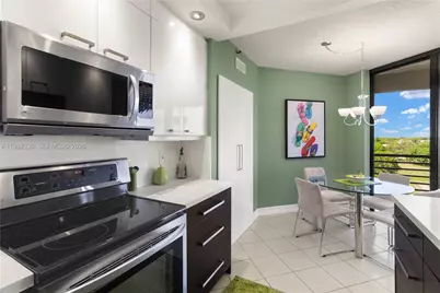 7400 Radice Ct #702, Lauderhill, FL 33319 - Photo 6