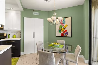 7400 Radice Ct #702, Lauderhill, FL 33319 - Photo 10