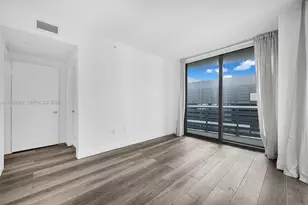 460 NE 28th St, Miami, FL 33137 - Photo 14