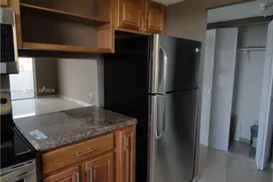 16410 Miami Dr, North Miami Beach, FL 33162 - Photo 12
