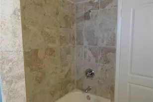 16410 Miami Dr, North Miami Beach, FL 33162 - Photo 14