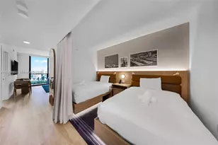 159 NE 6th St, Miami, FL 33132 - Photo 2