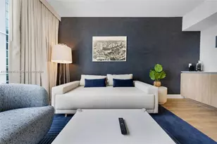 159 NE 6th St, Miami, FL 33132 - Photo 8