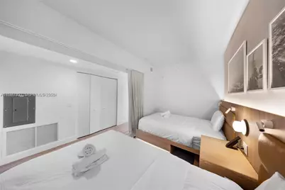 159 NE 6 St #1617, Miami, FL 33132 - Photo 4