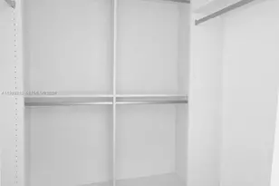 9330 Lagoon Pl, Davie, FL 33324 - Photo 12