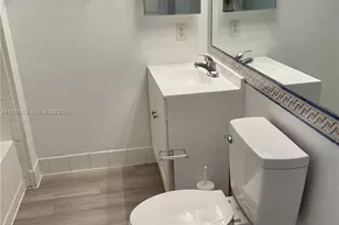 150 NW 96th Ave, Pembroke Pines, FL 33024 - Photo 10