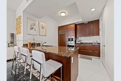 15901 Collins Ave #403, Sunny Isles Beach, FL 33160 - Photo 6