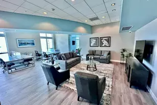 300 S Biscayne Blvd, Miami, FL 33131 - Photo 38