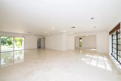 4160 Bay Point Rd, Miami, FL 33137 - Photo 8