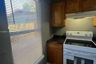 [Address not provided], North Miami Beach, FL 33160 - Photo 40