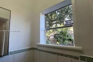 [Address not provided], North Miami Beach, FL 33160 - Photo 26