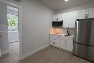 2425 SW 6th St, Miami, FL 33135 - Photo 4