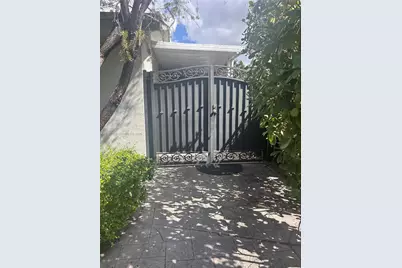 13521 SW 62nd Ln #B, Miami, FL 33183 - Photo 2