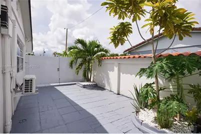 12293 SW 28th Ter, Miami, FL 33175 - Photo 6