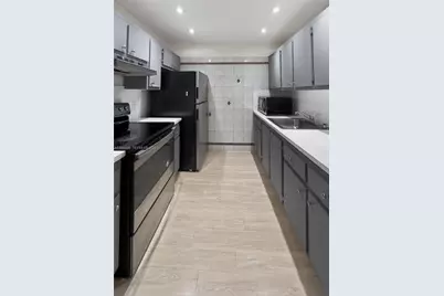 13250 SW 4th Ct #409G, Pembroke Pines, FL 33027 - Photo 6