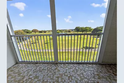 13250 SW 4th Ct #409G, Pembroke Pines, FL 33027 - Photo 10