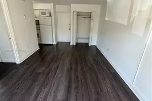 5199 NW 7th St, Miami, FL 33126 - Photo 2