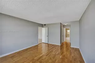 2500 Parkview Dr, Hallandale Beach, FL 33009 - Photo 12