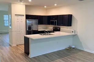 11487 SW 248th Ln, Homestead, FL 33032 - Photo 4