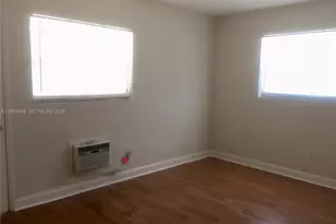 2551 NW 13th St, Miami, FL 33125 - Photo 6