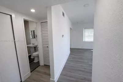 2450 NW 157th St Rd, Miami Gardens, FL 33054 - Photo 8