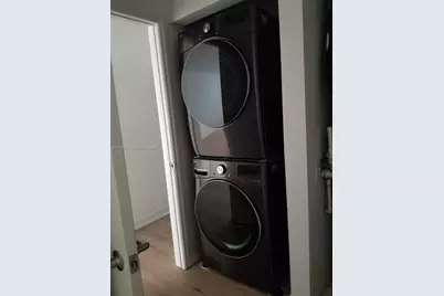 40 Calabria Ave #101, Coral Gables, FL 33134 - Photo 12