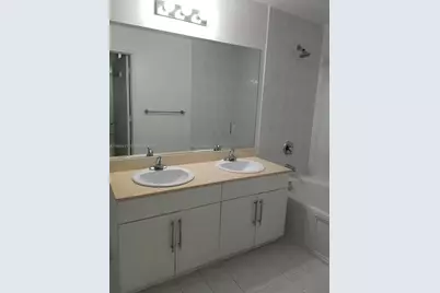 40 Calabria Ave #101, Coral Gables, FL 33134 - Photo 8