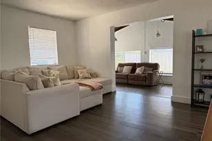 2533 Wiley St, Hollywood, FL 33020 - Photo 8