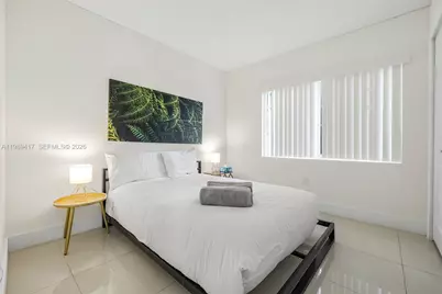 1924 SW 20th St #0, Miami, FL 33145 - Photo 32