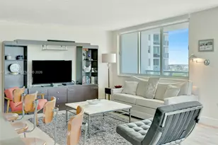 7135 Collins Ave, Miami Beach, FL 33141 - Photo 4