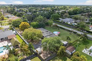 29220 SW 187th Ave, Homestead, FL 33030 - Photo 4