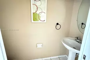 2359 SE 23rd Dr, Homestead, FL 33035 - Photo 8